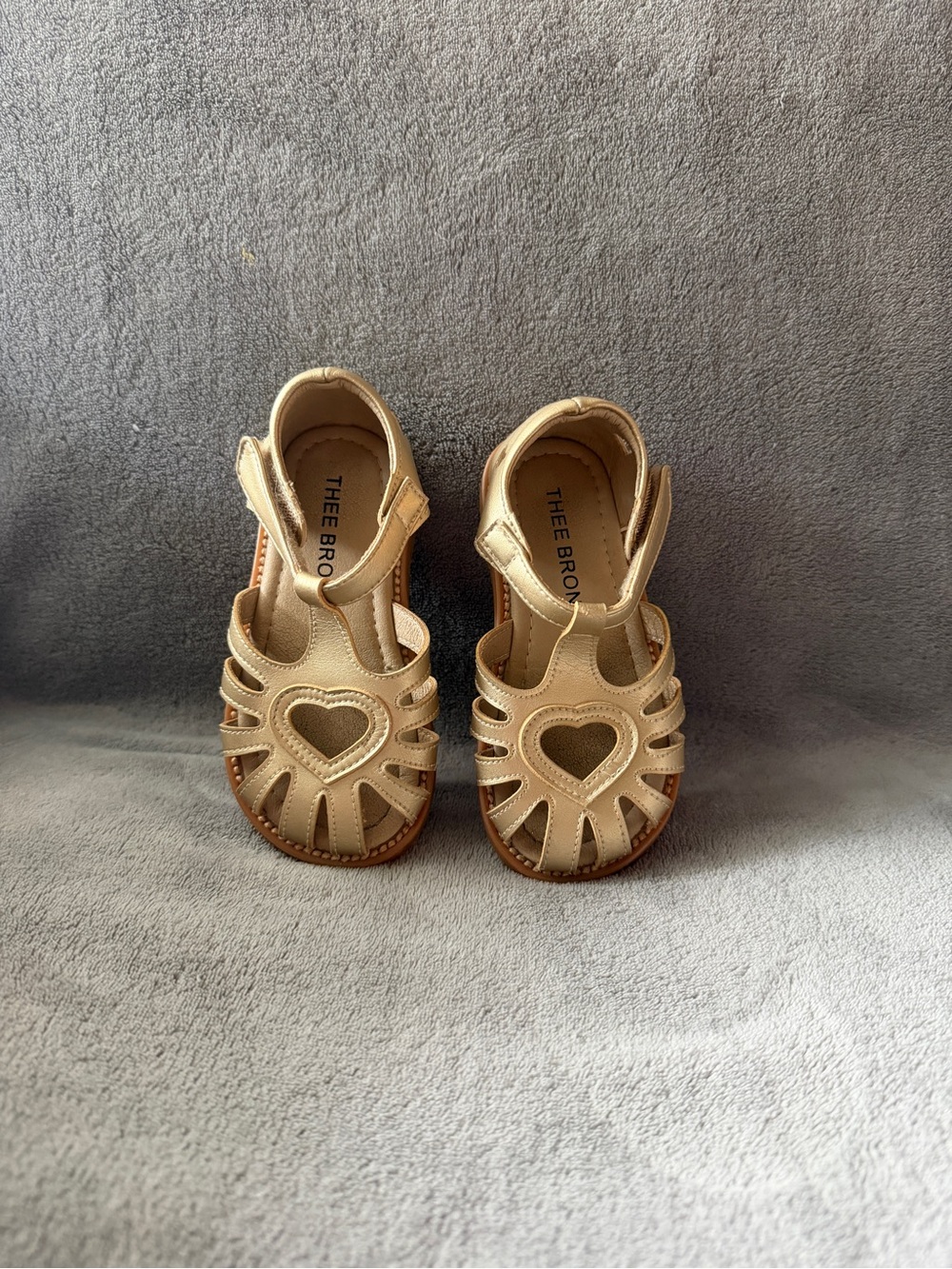 Girls' Cream Heart Sandals - Kids